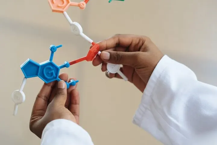 История на биорезонанса – от д-р Морел до съвременните NLS апарати